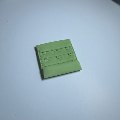 3x3 Hook and eye