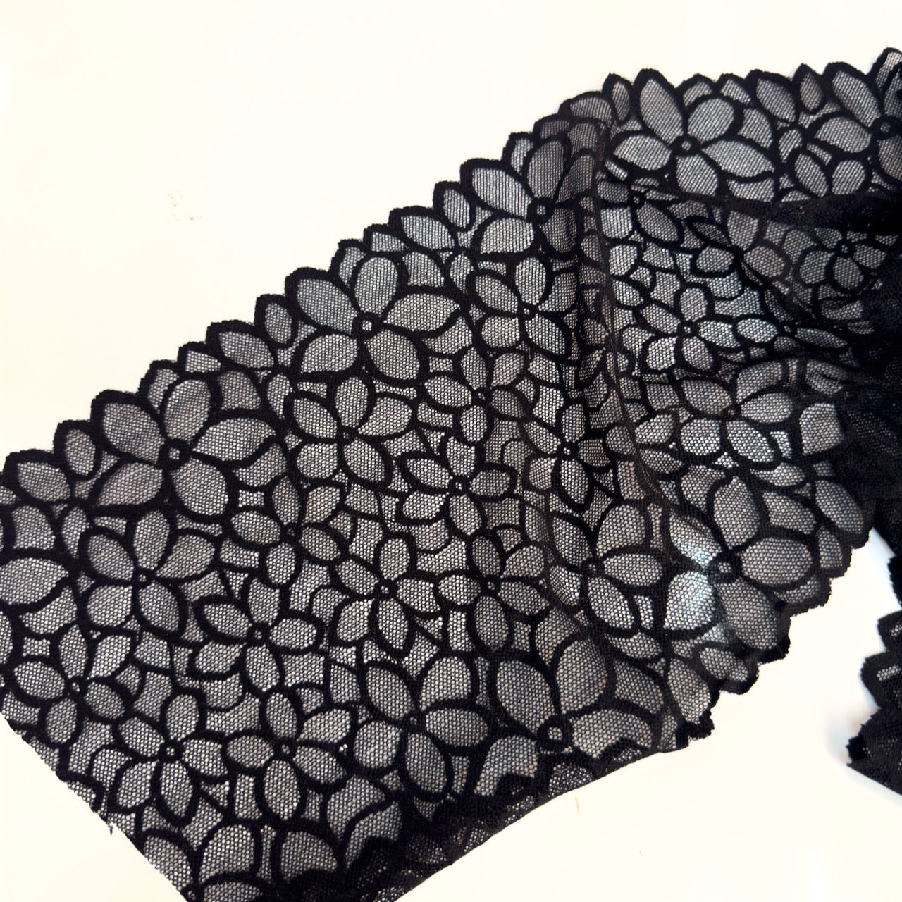 Black petal stretch lace