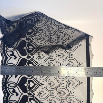 Black hearts lace
