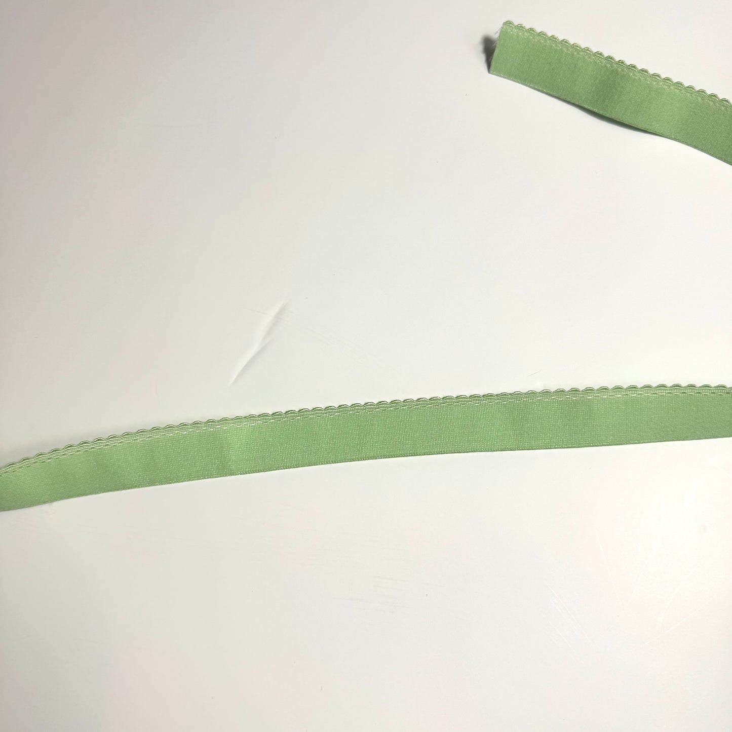 18mm Plush scallop elastic